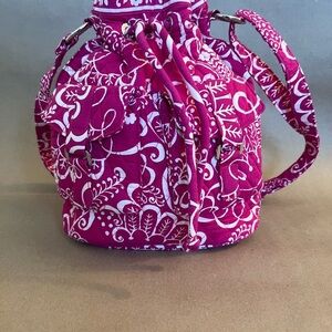 VERA BRADLEY QUICK DRAW BUCKET BAG pink white TWIRLY BIRDS flowers Crossbody Bag